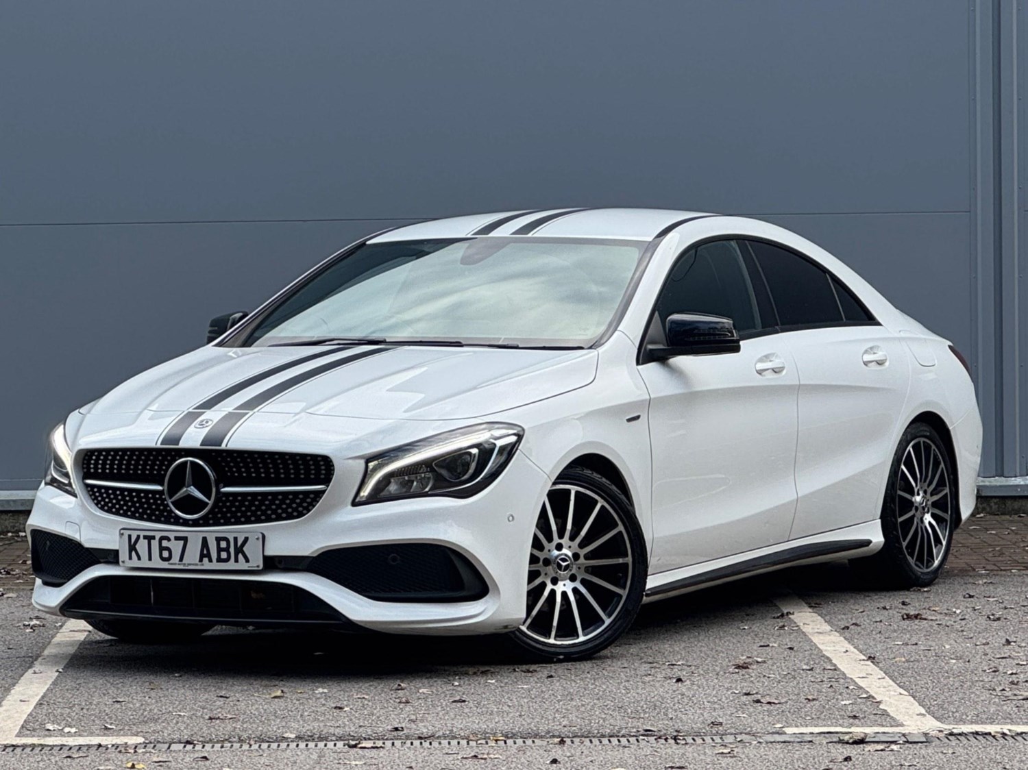 Mercedes-Benz CLA Listing Image