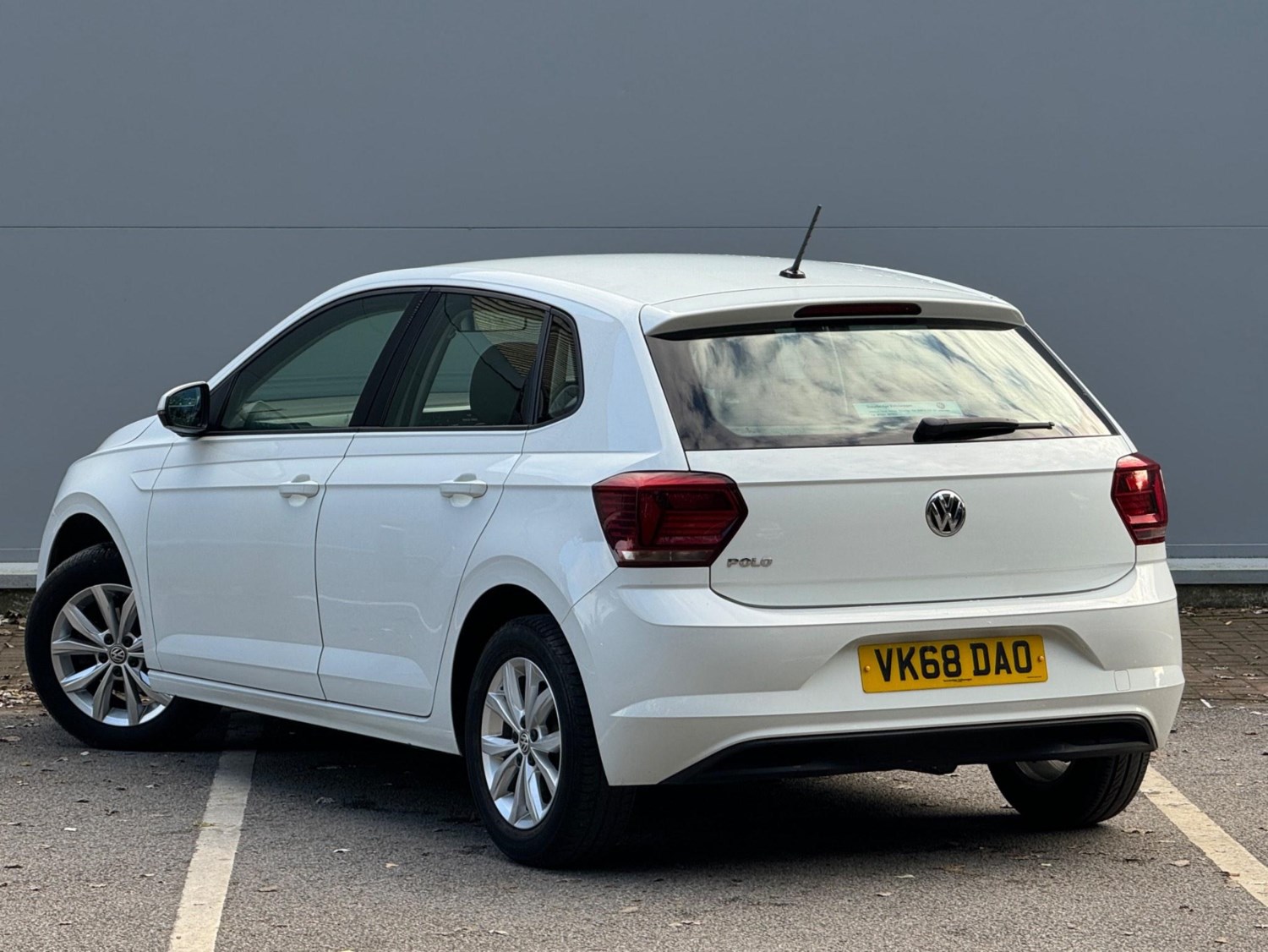 Volkswagen Polo Listing Image