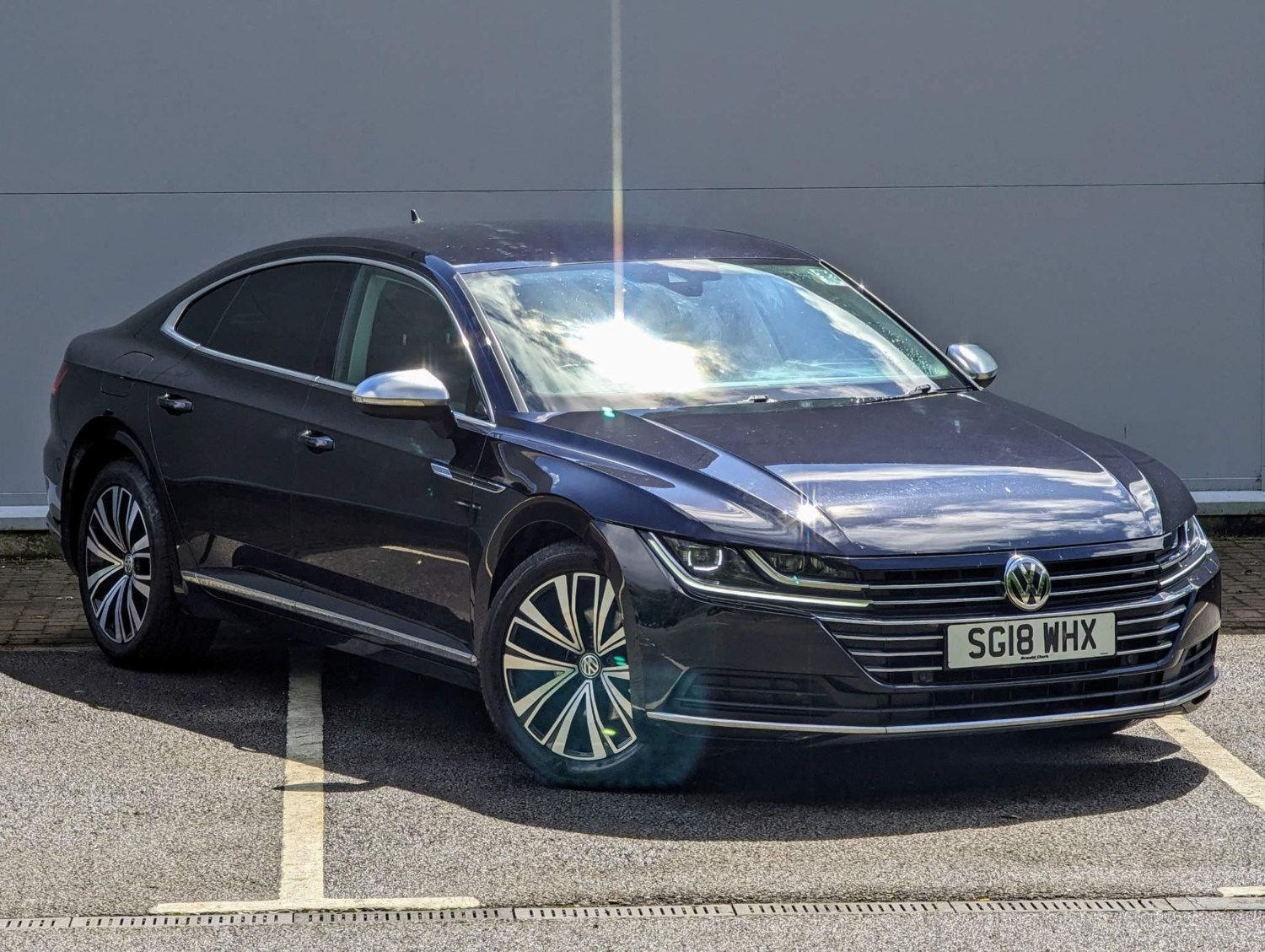 Volkswagen Arteon Listing Image