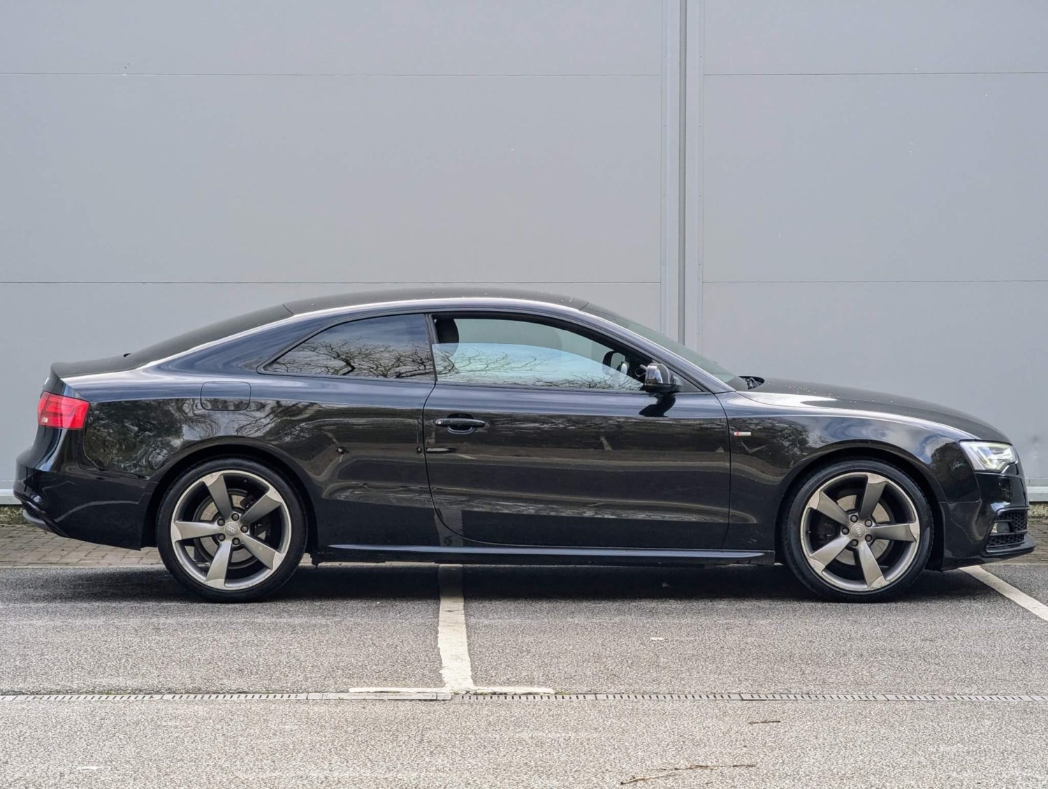 Audi A5 Listing Image