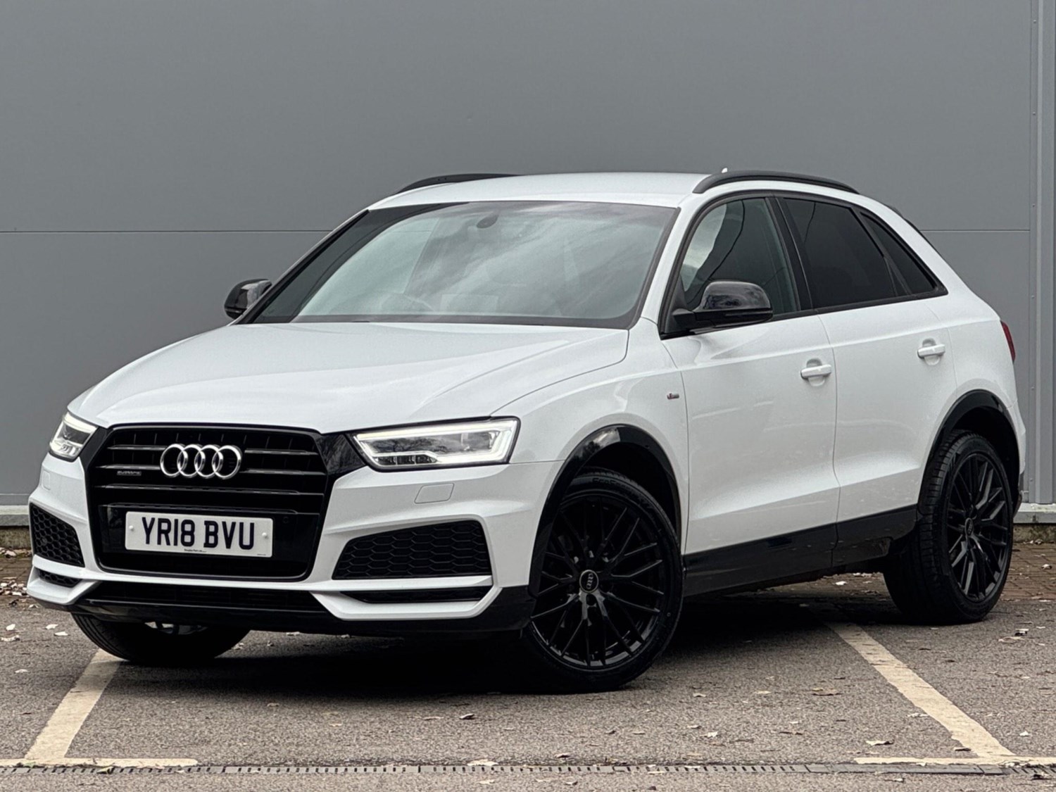 Audi Q3 Listing Image