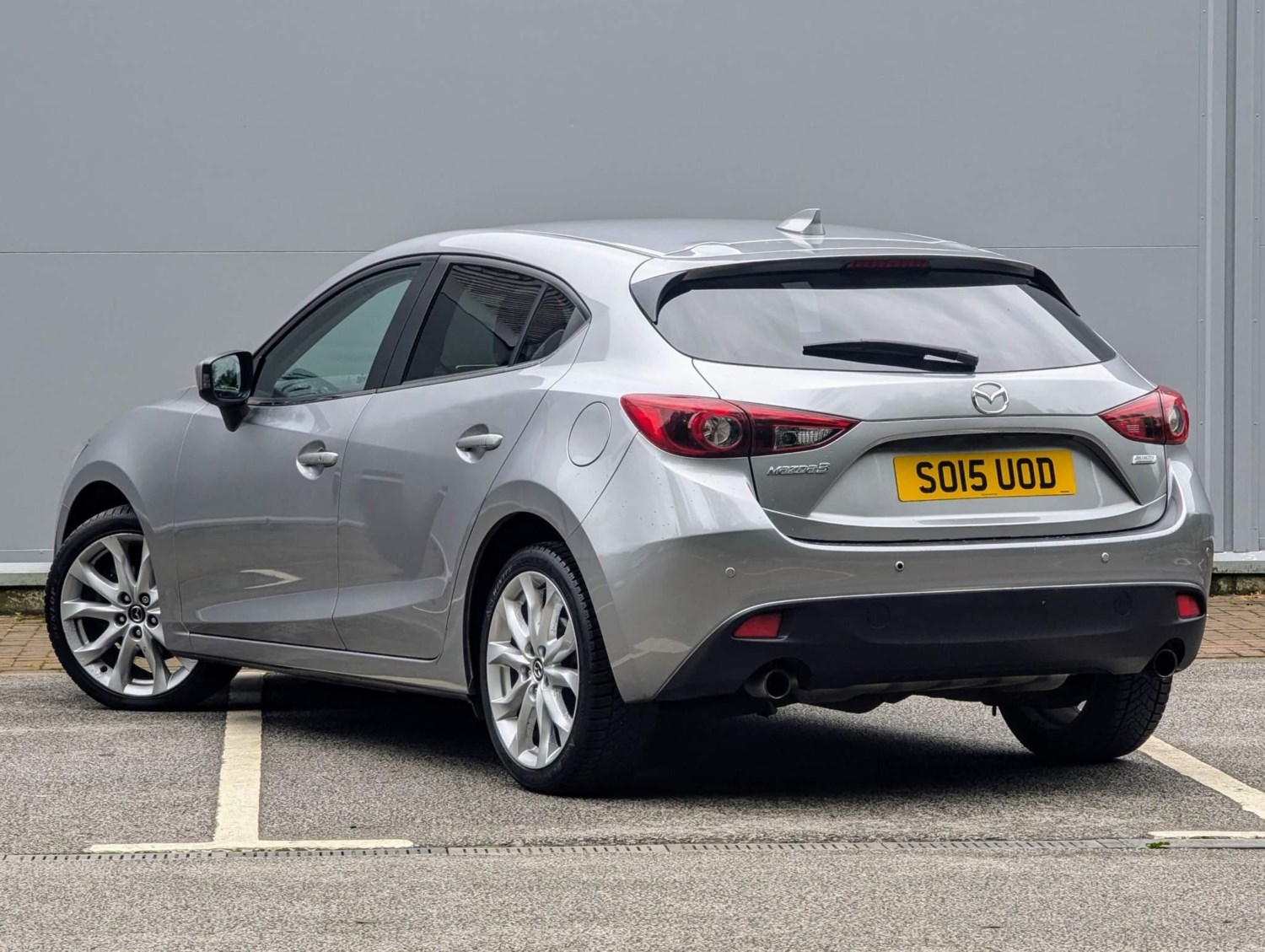 Mazda 3 Listing Image