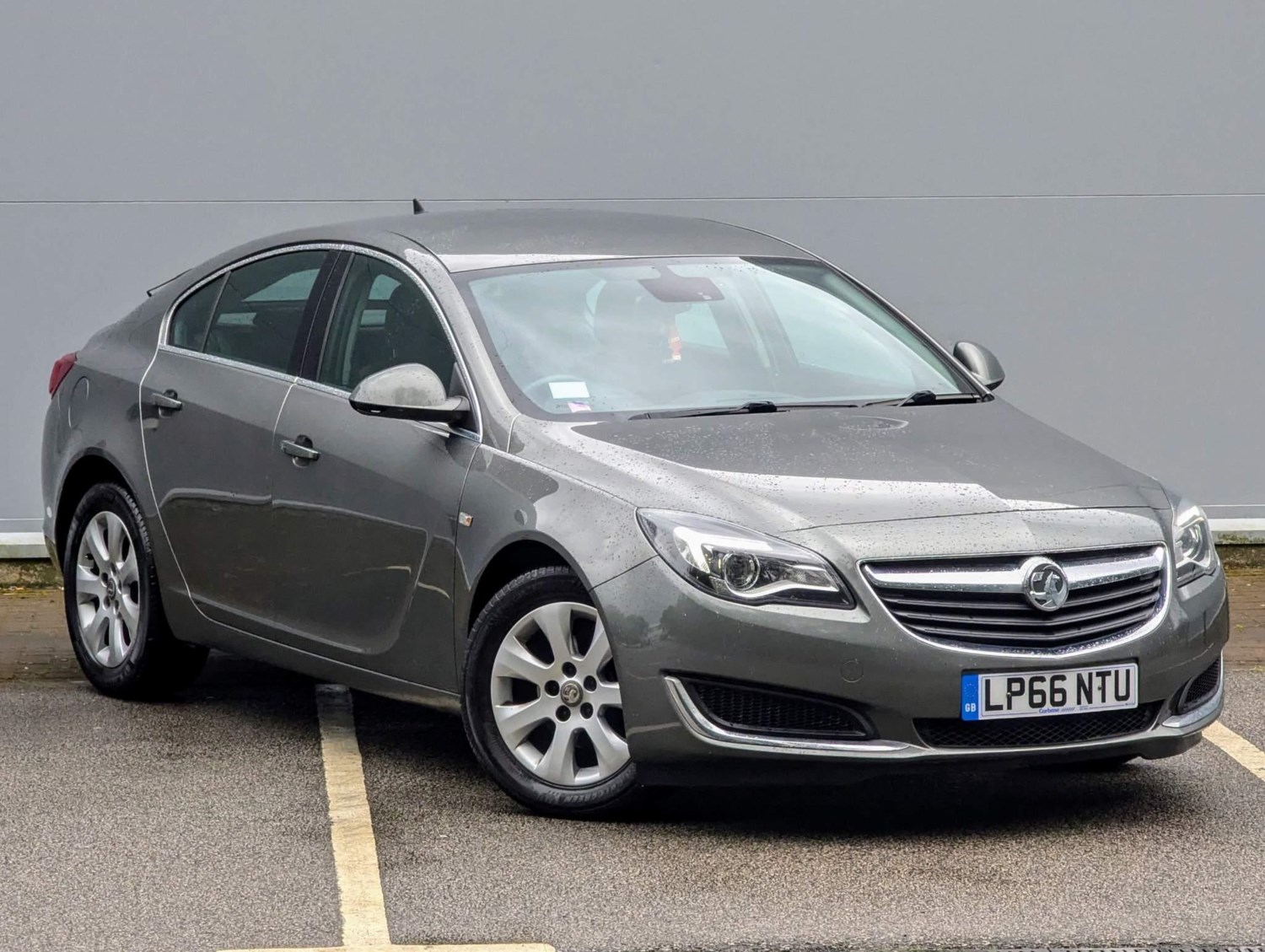 Vauxhall Insignia Listing Image