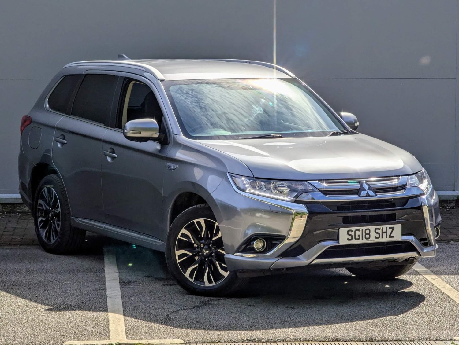 Mitsubishi Outlander Listing Image