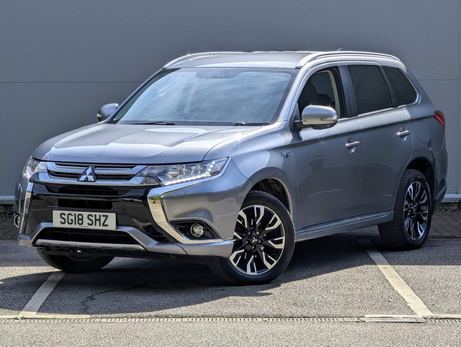 Mitsubishi Outlander Listing Image