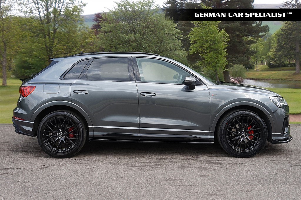 Audi Q3 Listing Image