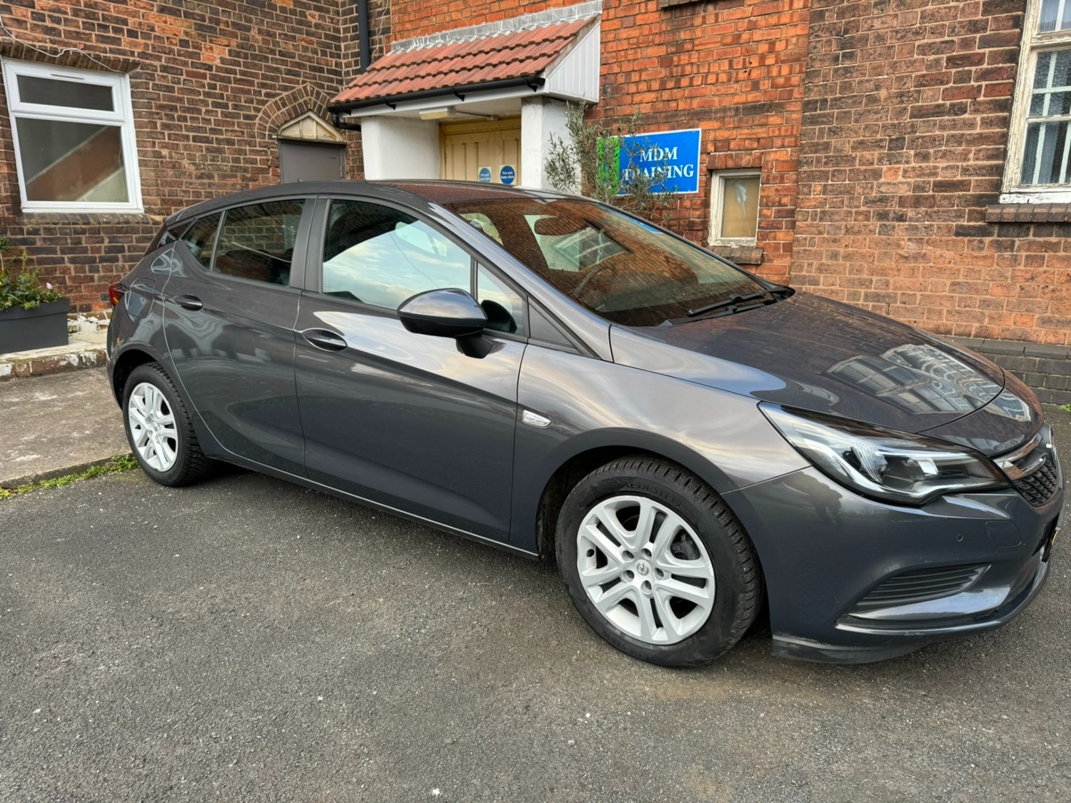 Vauxhall Astra Listing Image