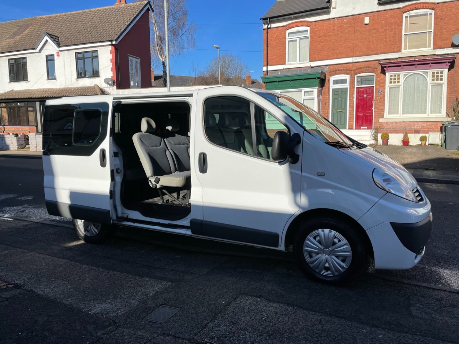 Renault Trafic Listing Image