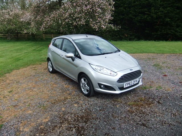 Ford Fiesta Listing Image