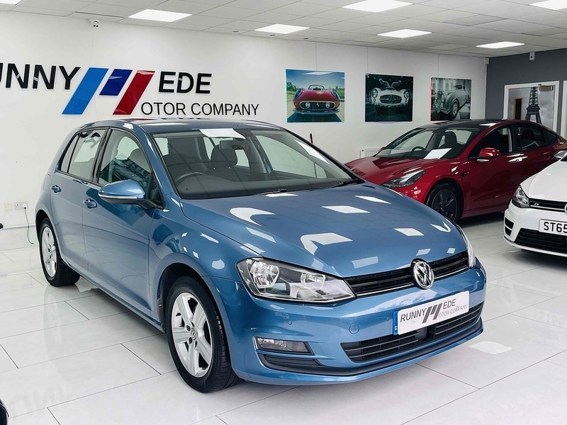 Volkswagen Golf Listing Image