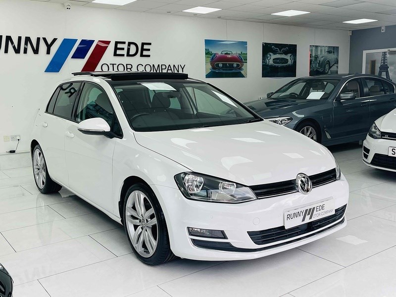 Volkswagen Golf Listing Image