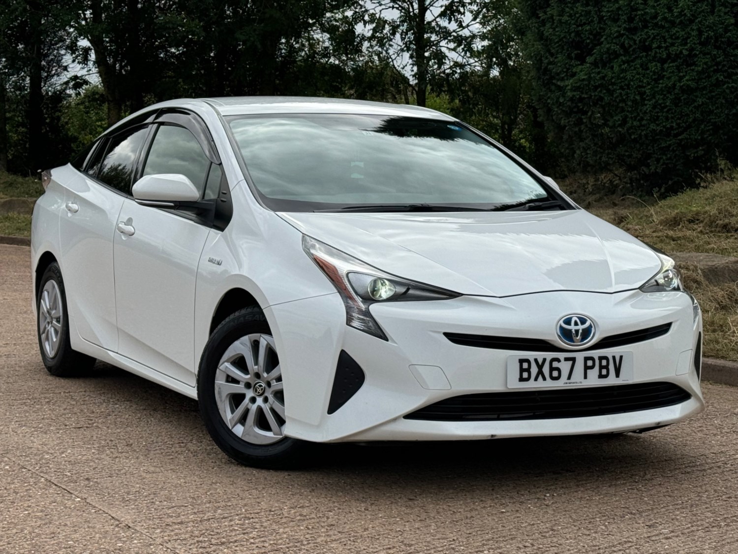 Toyota Prius Listing Image