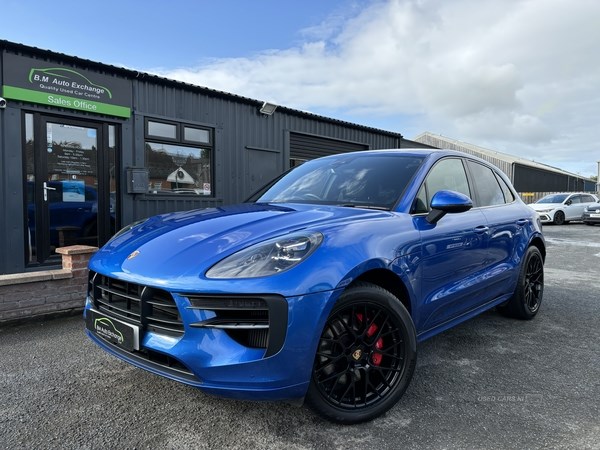 Porsche Macan Listing Image