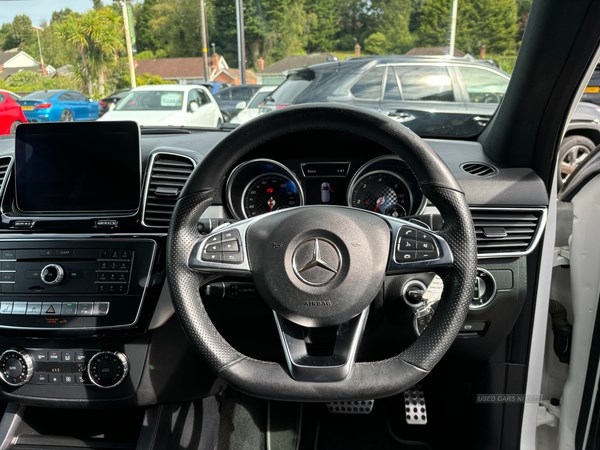 Mercedes-Benz GLE Listing Image