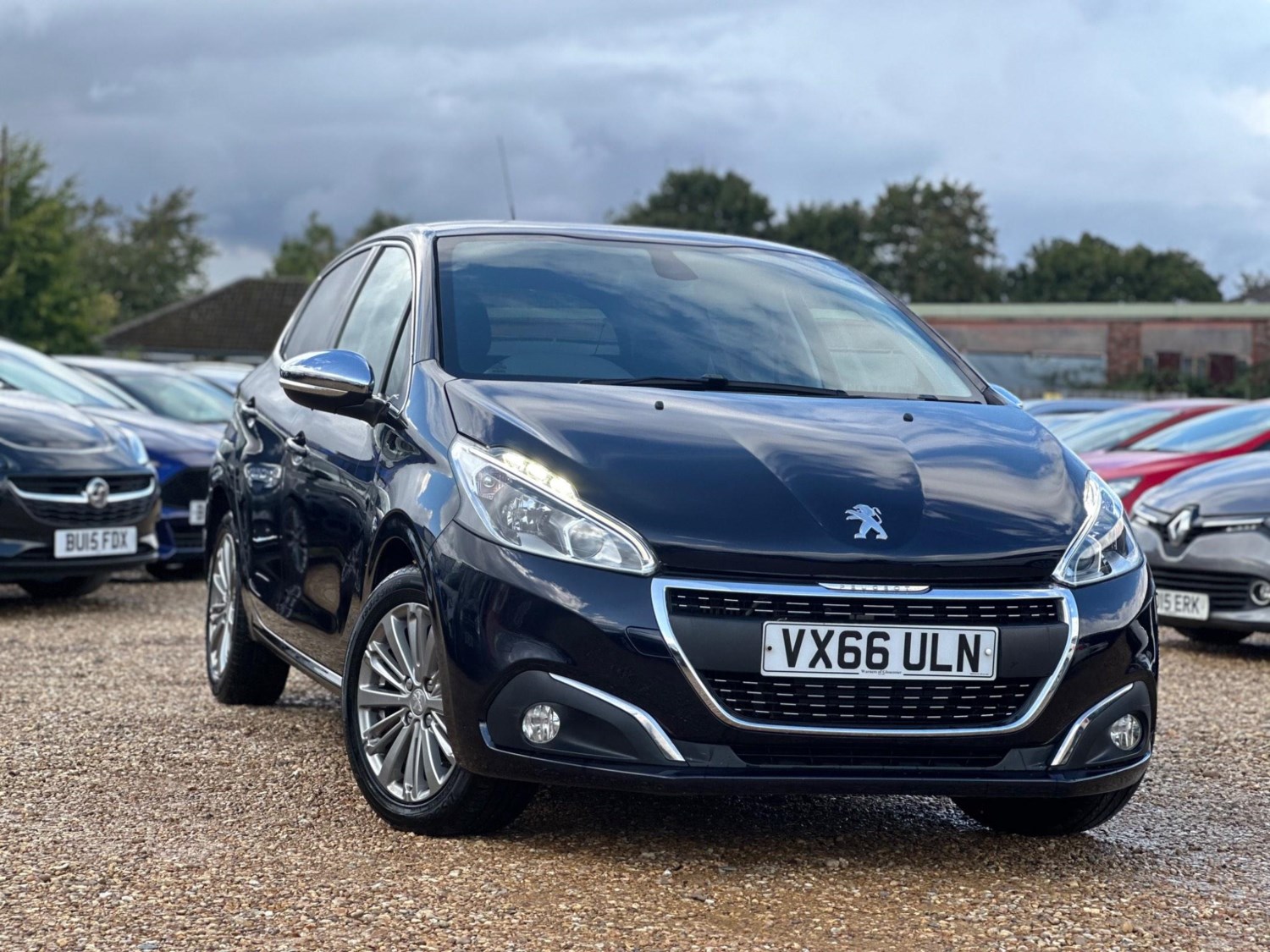 Peugeot 208 Listing Image