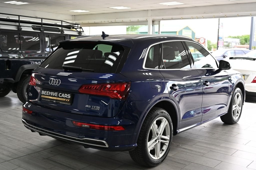 Audi Q5 Listing Image