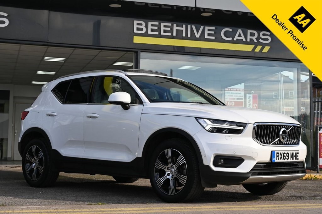 Volvo XC40 Listing Image