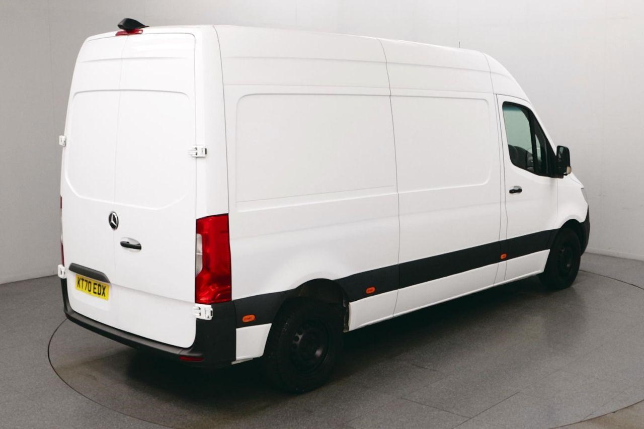 Mercedes-Benz Sprinter Listing Image