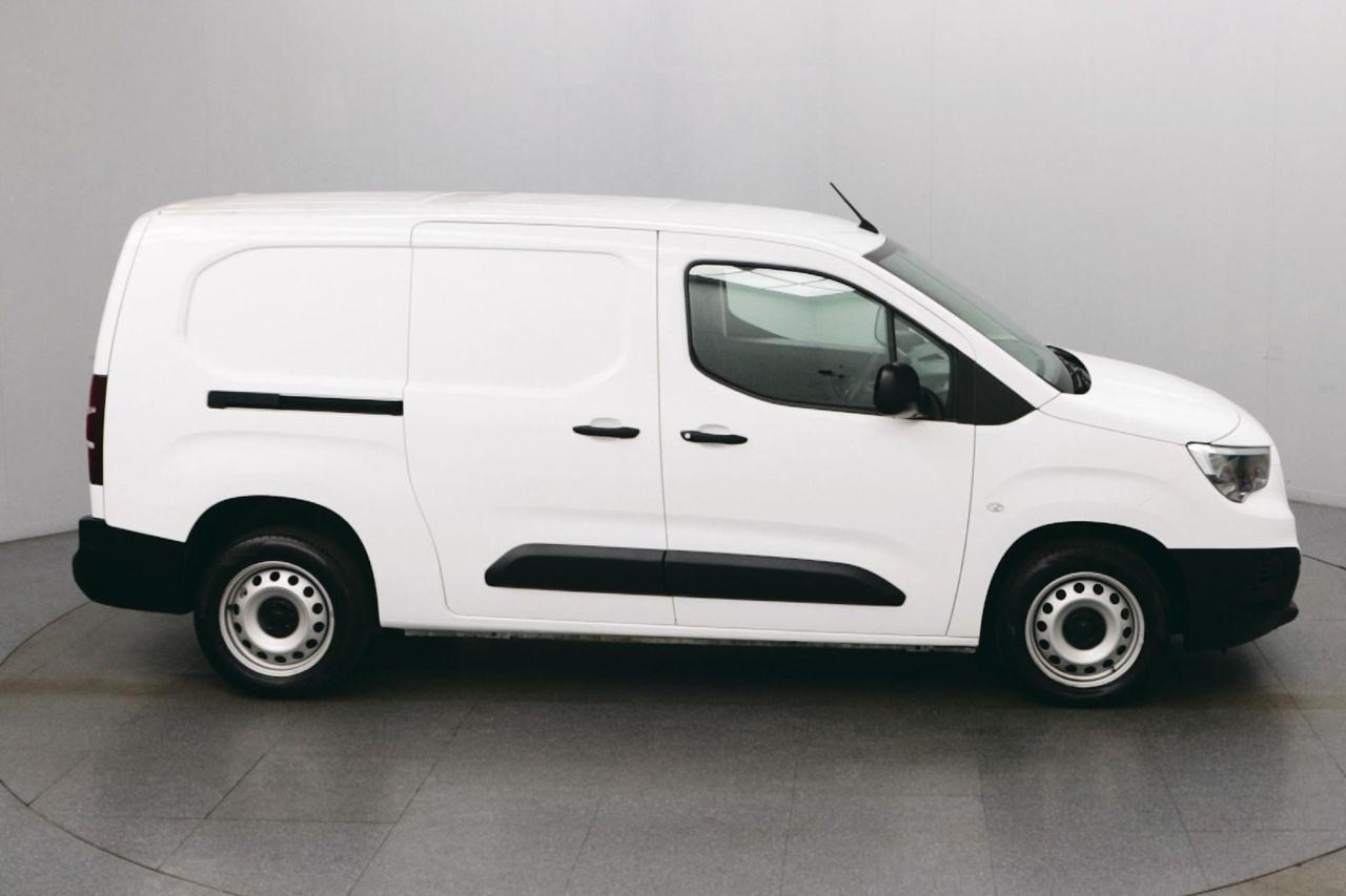 Vauxhall Combo Listing Image