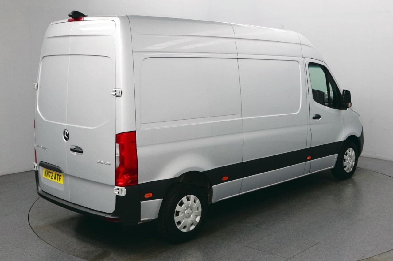 Mercedes-Benz Sprinter Listing Image