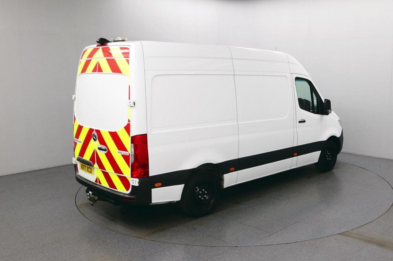 Mercedes-Benz Sprinter Listing Image