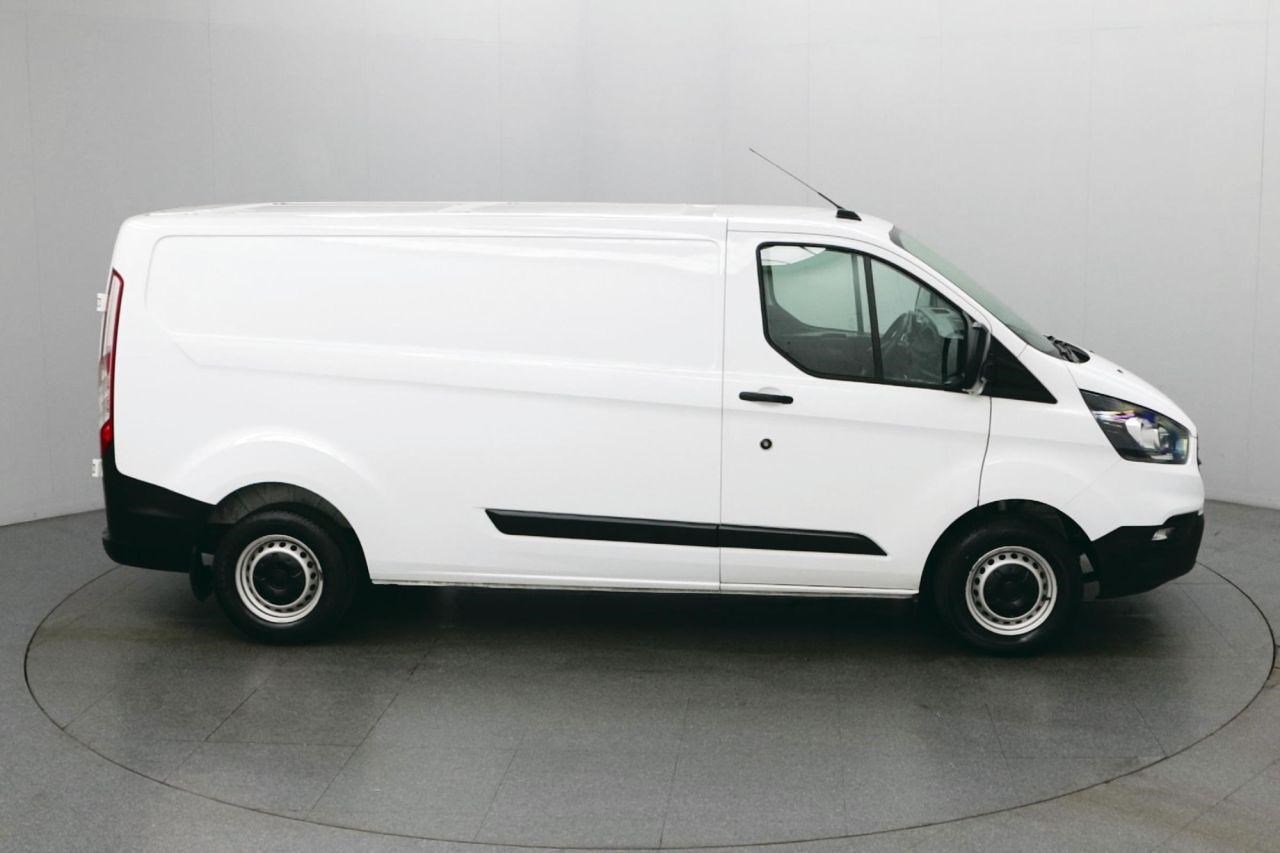 Ford Transit Custom Listing Image