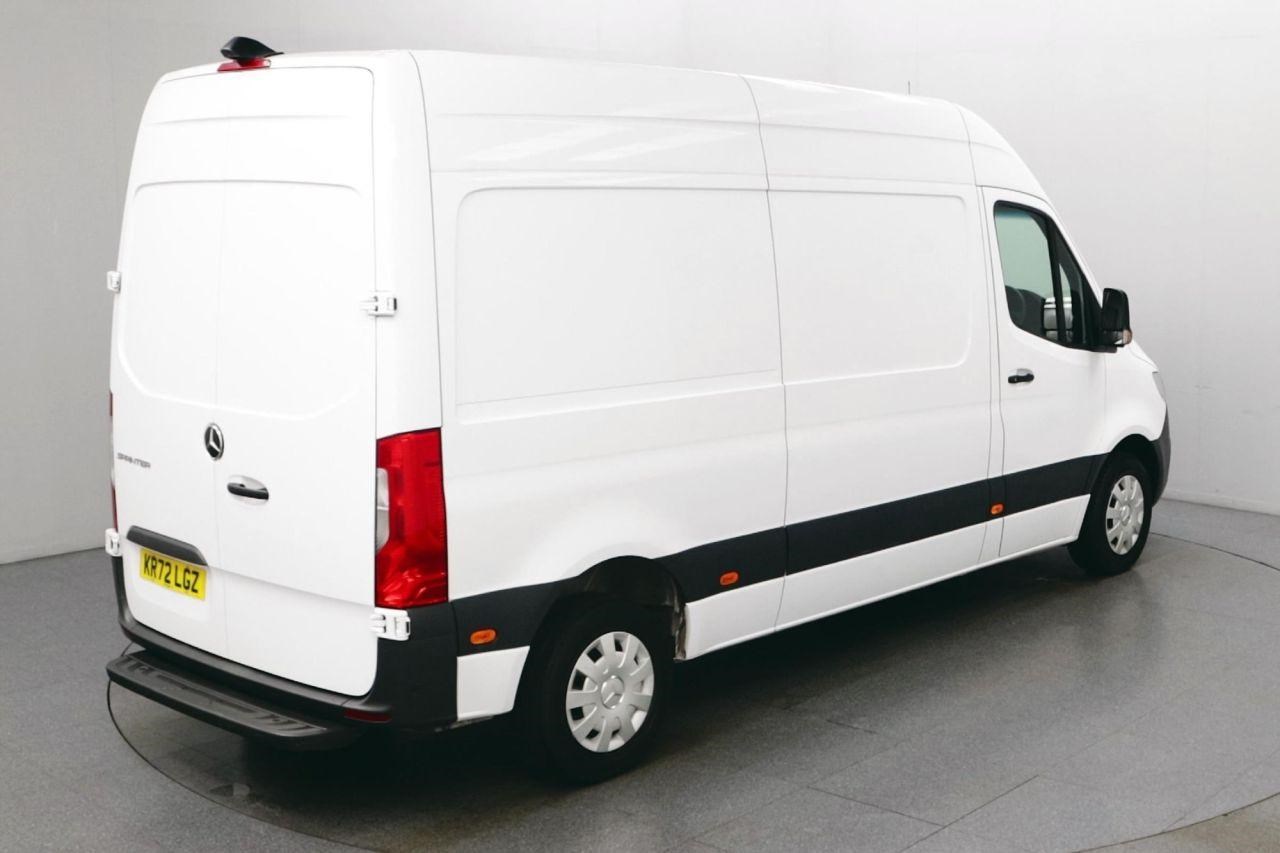 Mercedes-Benz Sprinter Listing Image