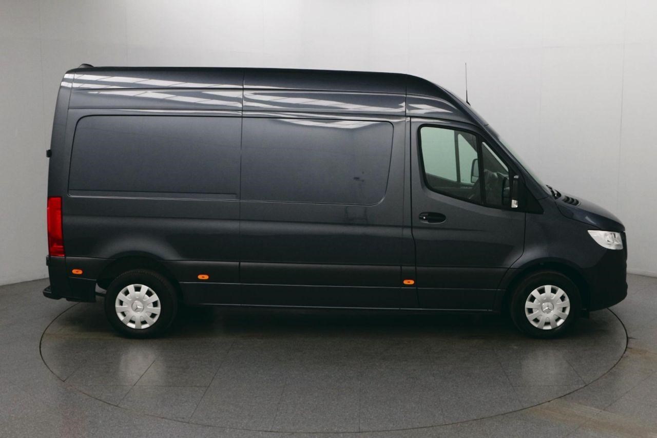 Mercedes-Benz Sprinter Listing Image