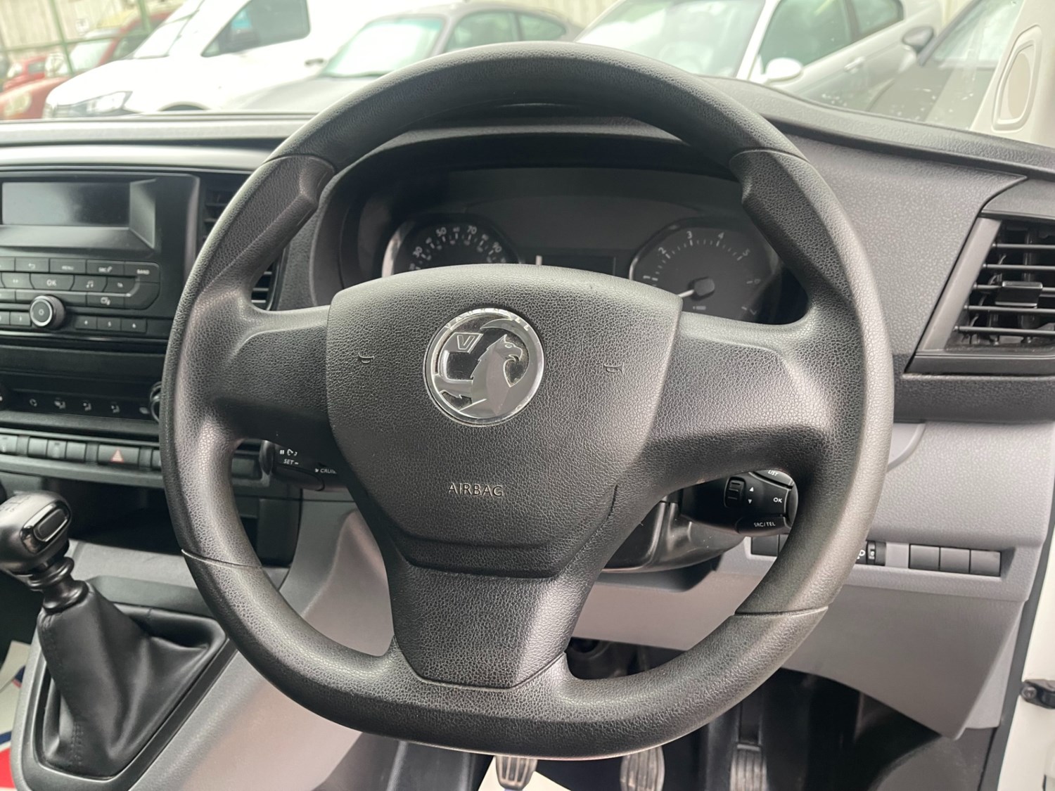 Vauxhall Vivaro Listing Image