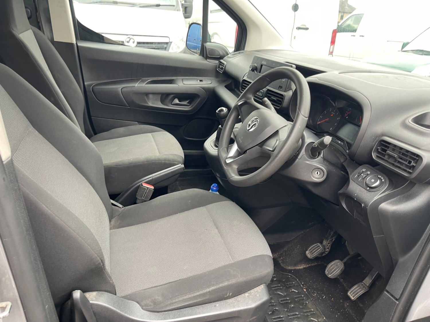 Vauxhall Combo Listing Image