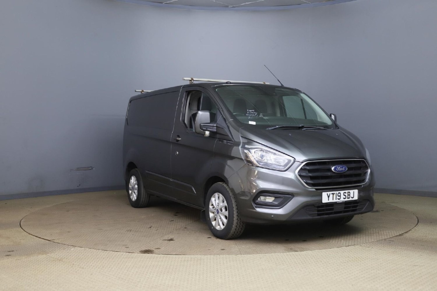 Ford Transit Custom Listing Image