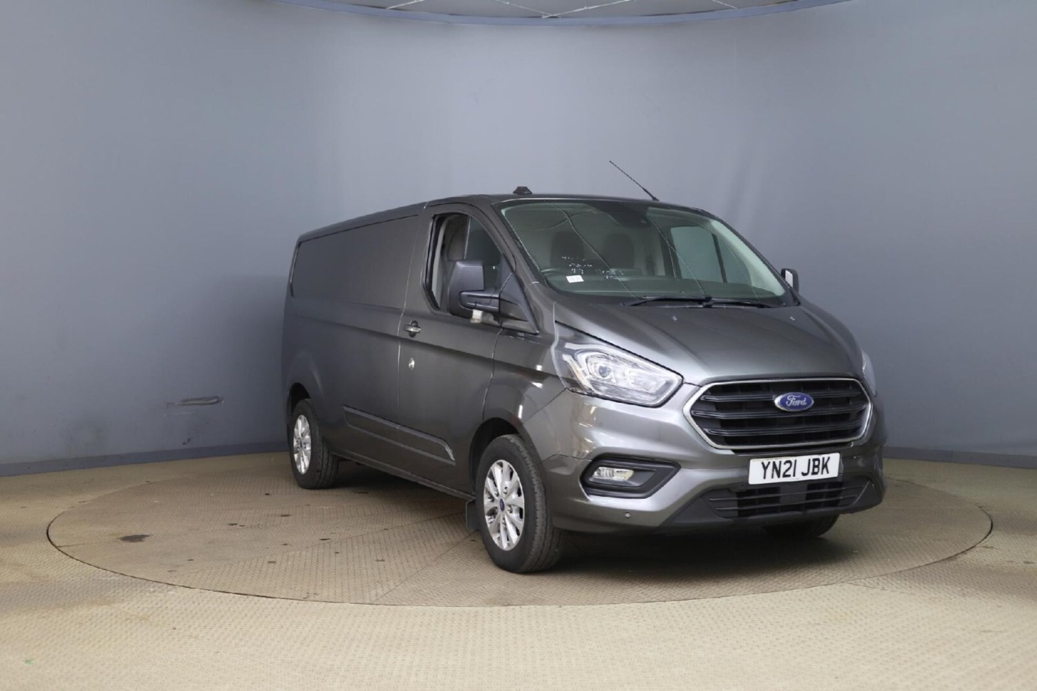 Ford Transit Custom Listing Image