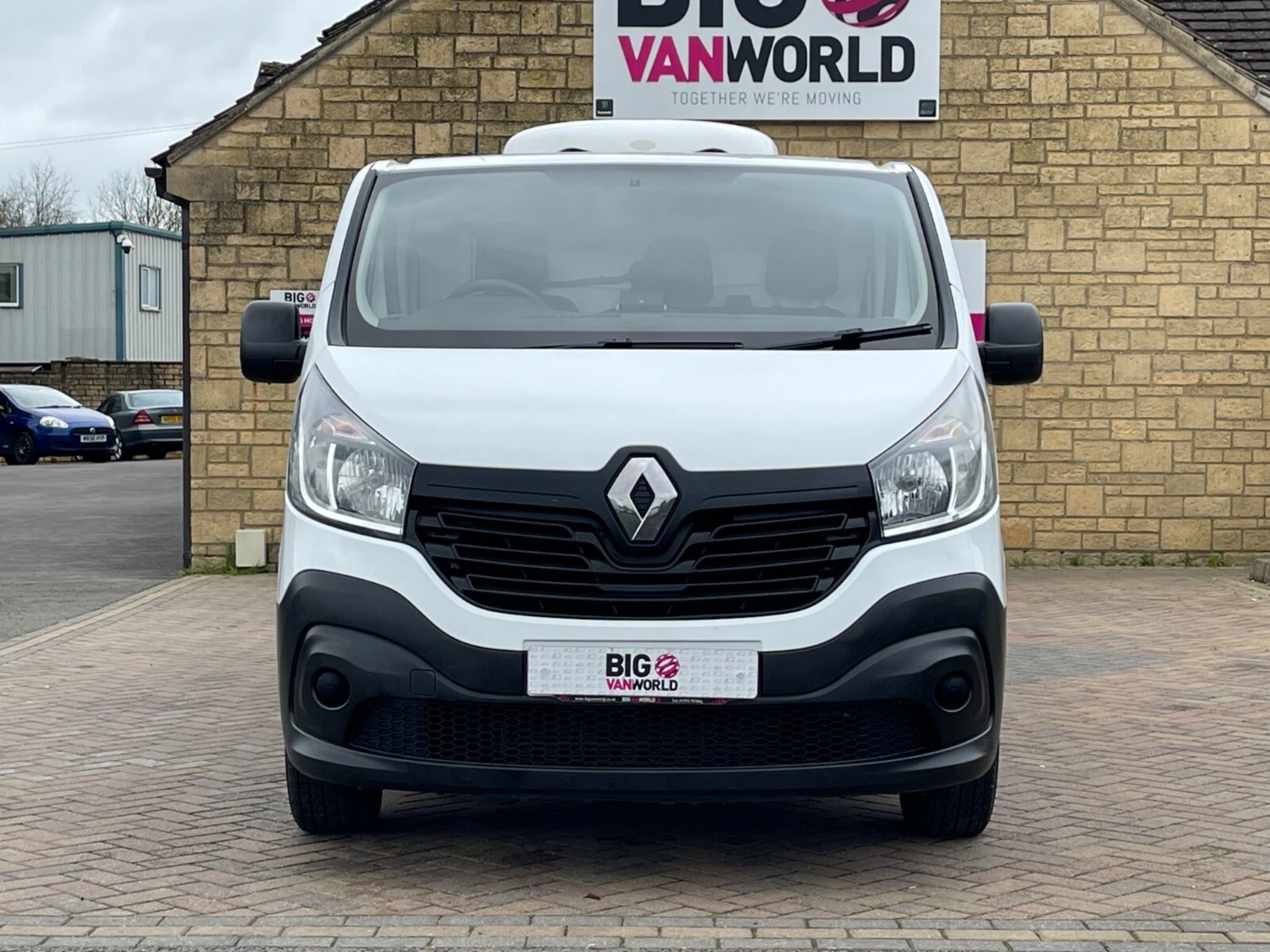 Renault Trafic Listing Image