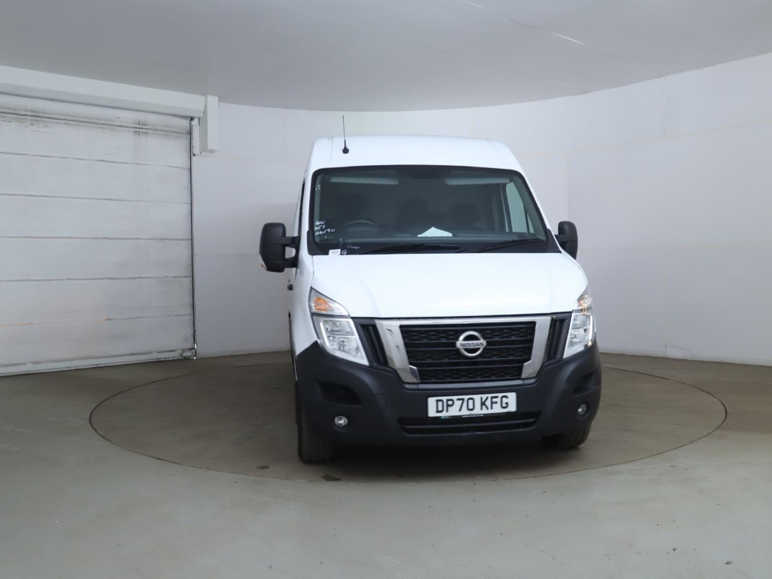 Nissan NV400 Listing Image