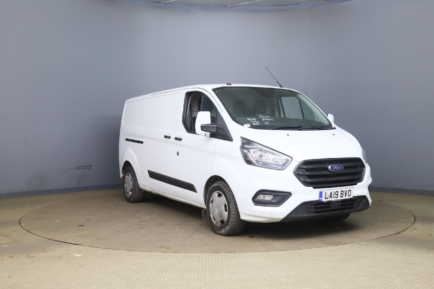 Ford Transit Custom Listing Image