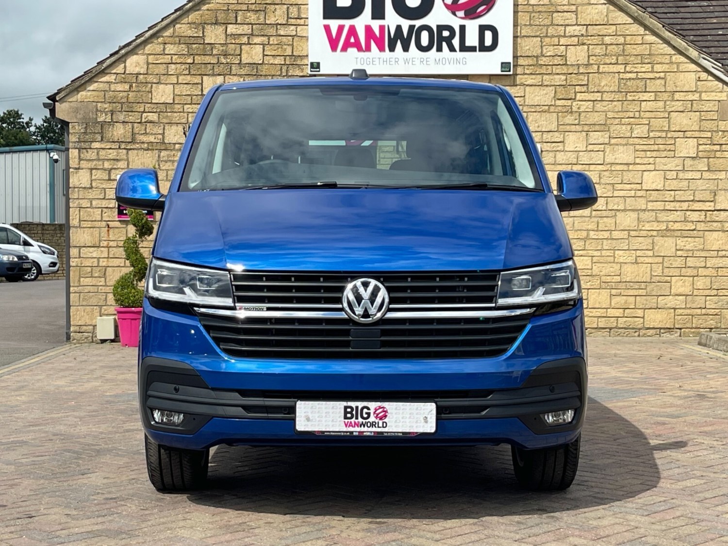 Volkswagen Transporter Listing Image