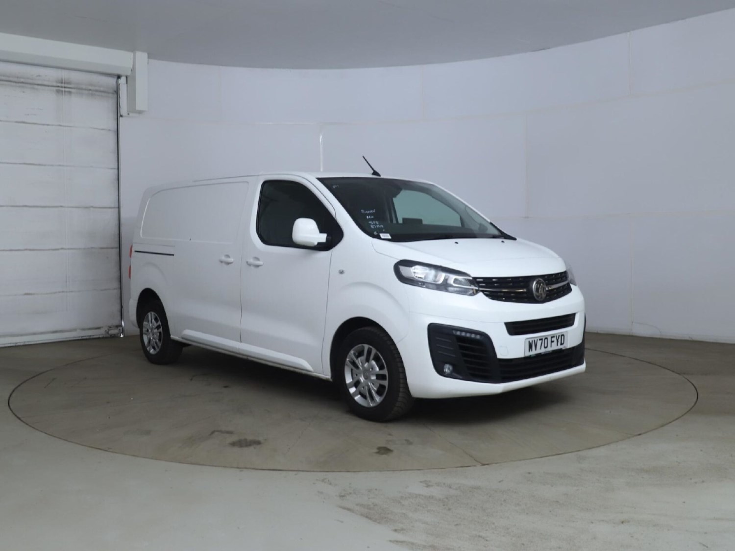 Vauxhall Vivaro Listing Image