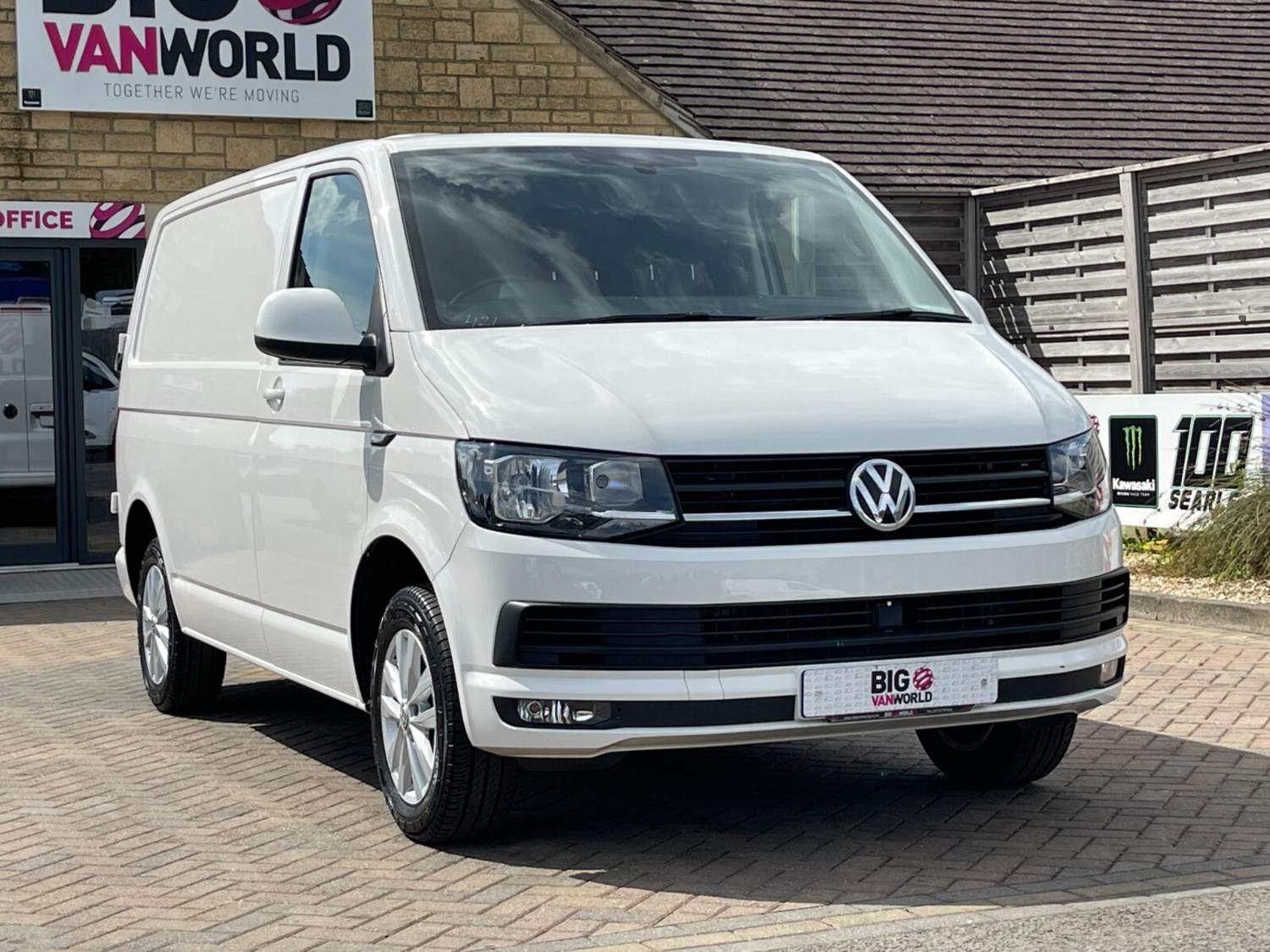 Volkswagen Transporter Listing Image