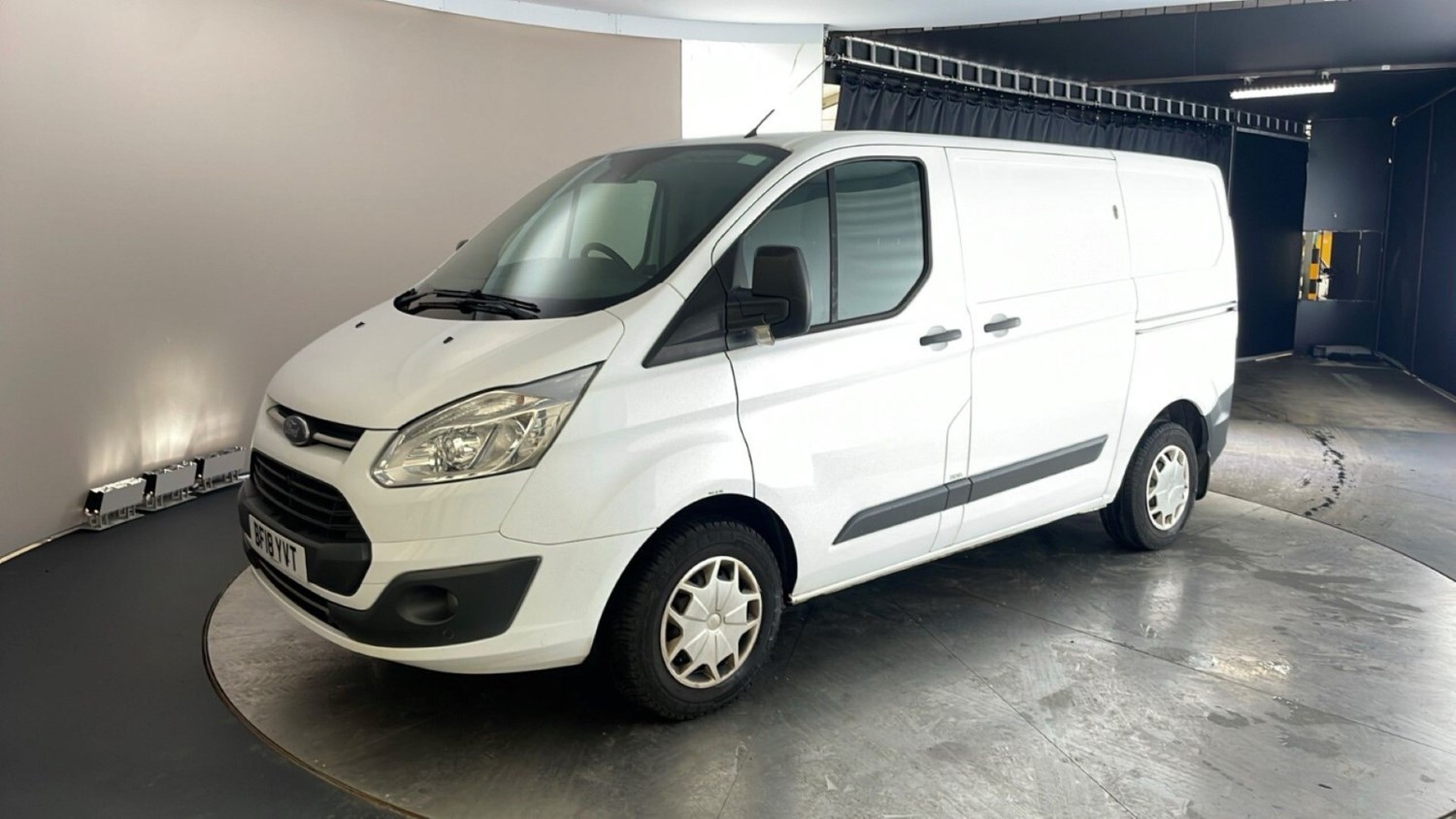 Ford Transit Custom Listing Image