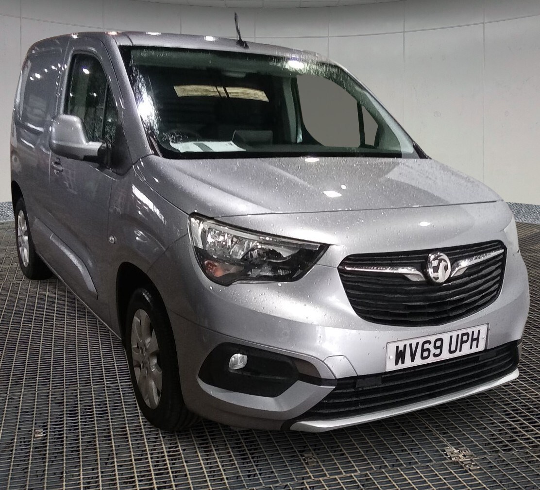 Vauxhall Combo Listing Image