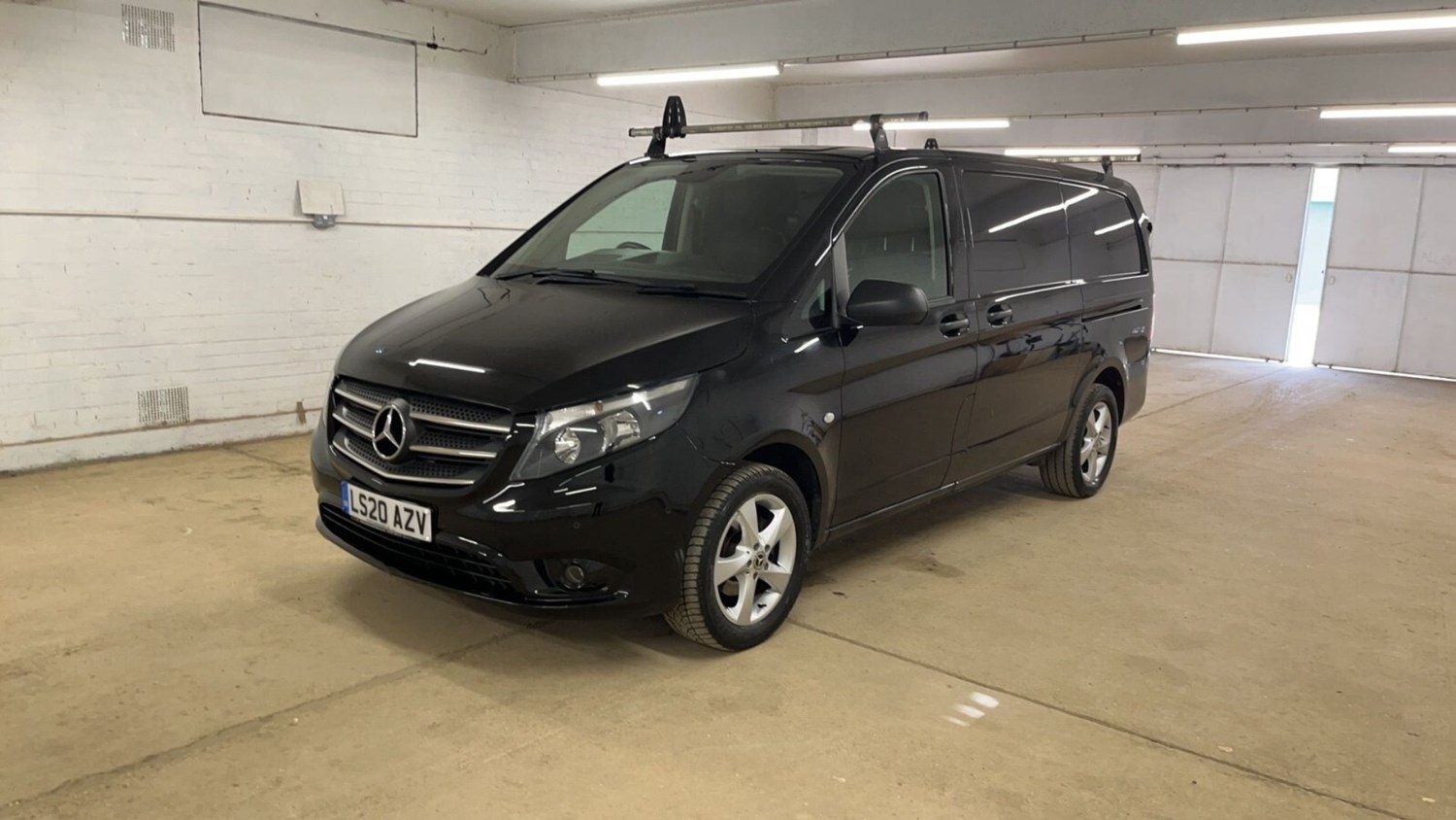 Mercedes-Benz Vito Listing Image