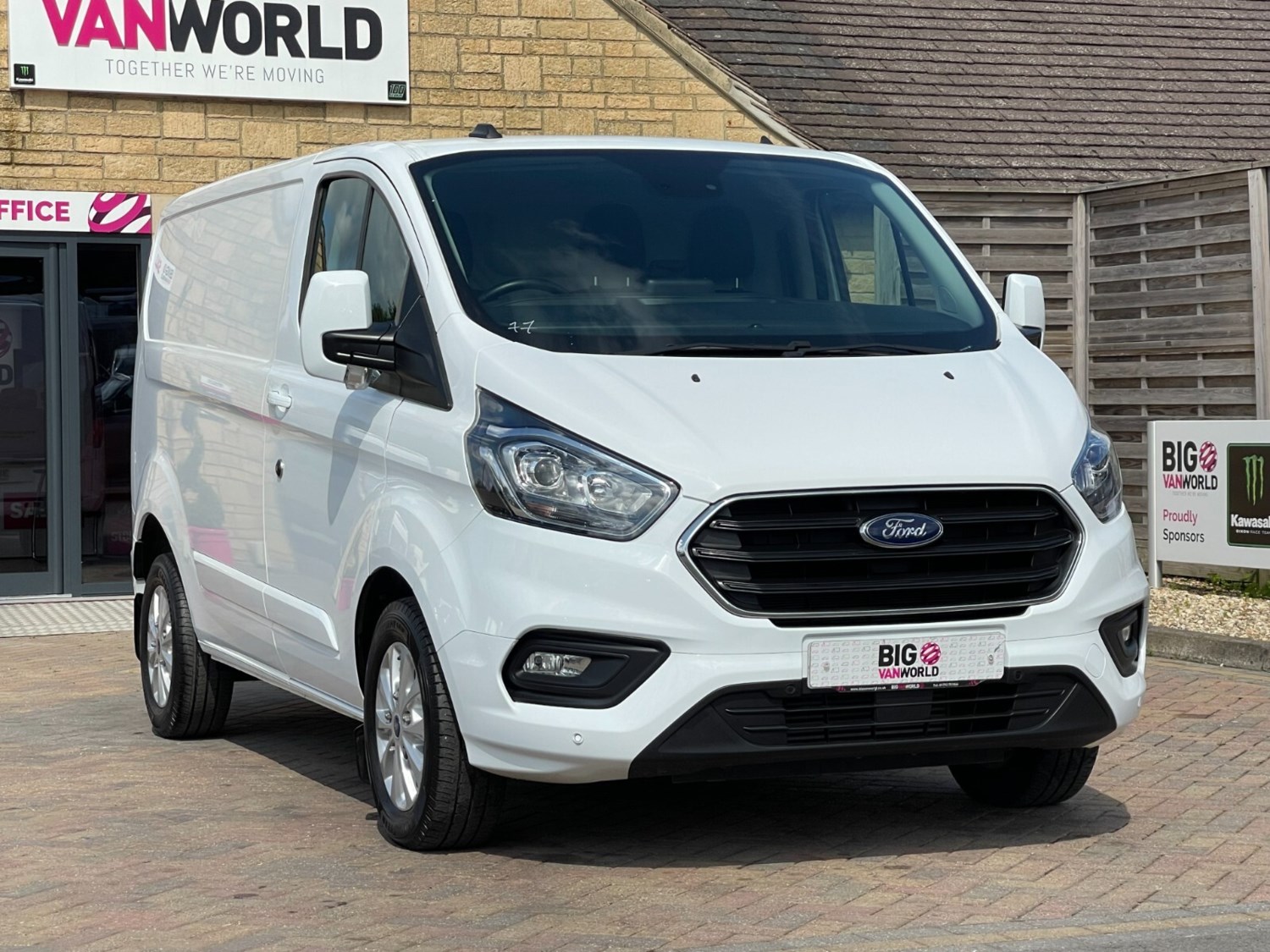 Ford Transit Custom Listing Image