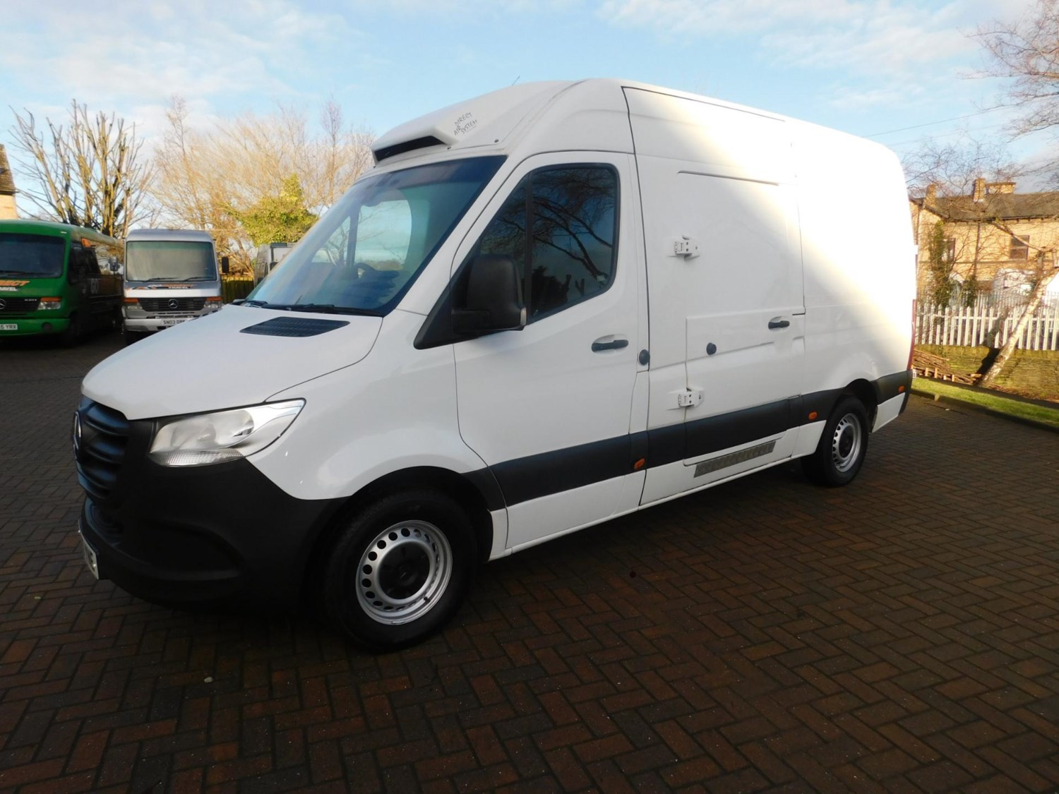 Mercedes-Benz Sprinter Listing Image