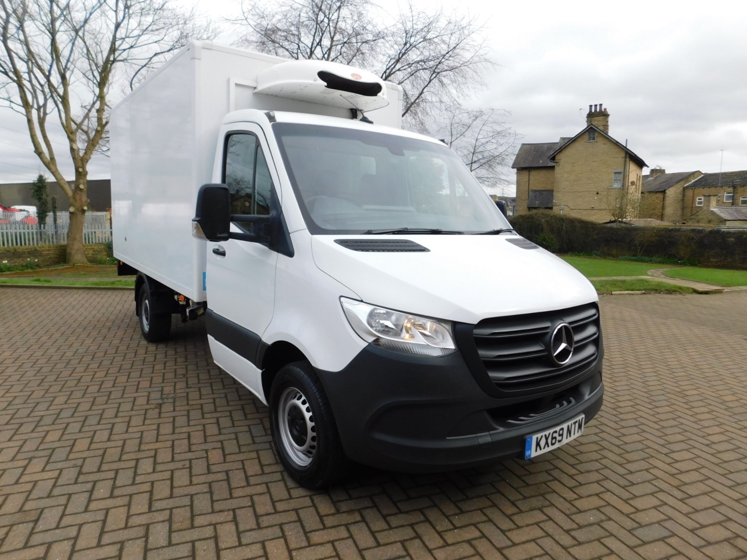 Mercedes-Benz Sprinter Listing Image