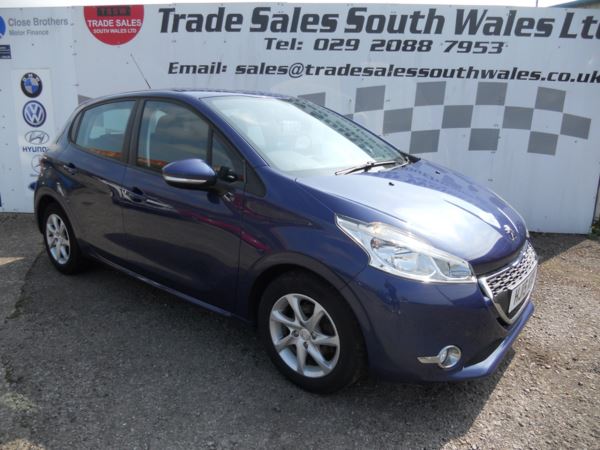 2015 (15) Peugeot 208 1.2 VTi Active 5dr £20 ROAD TAX For Sale In Trethomas, Caerphilly