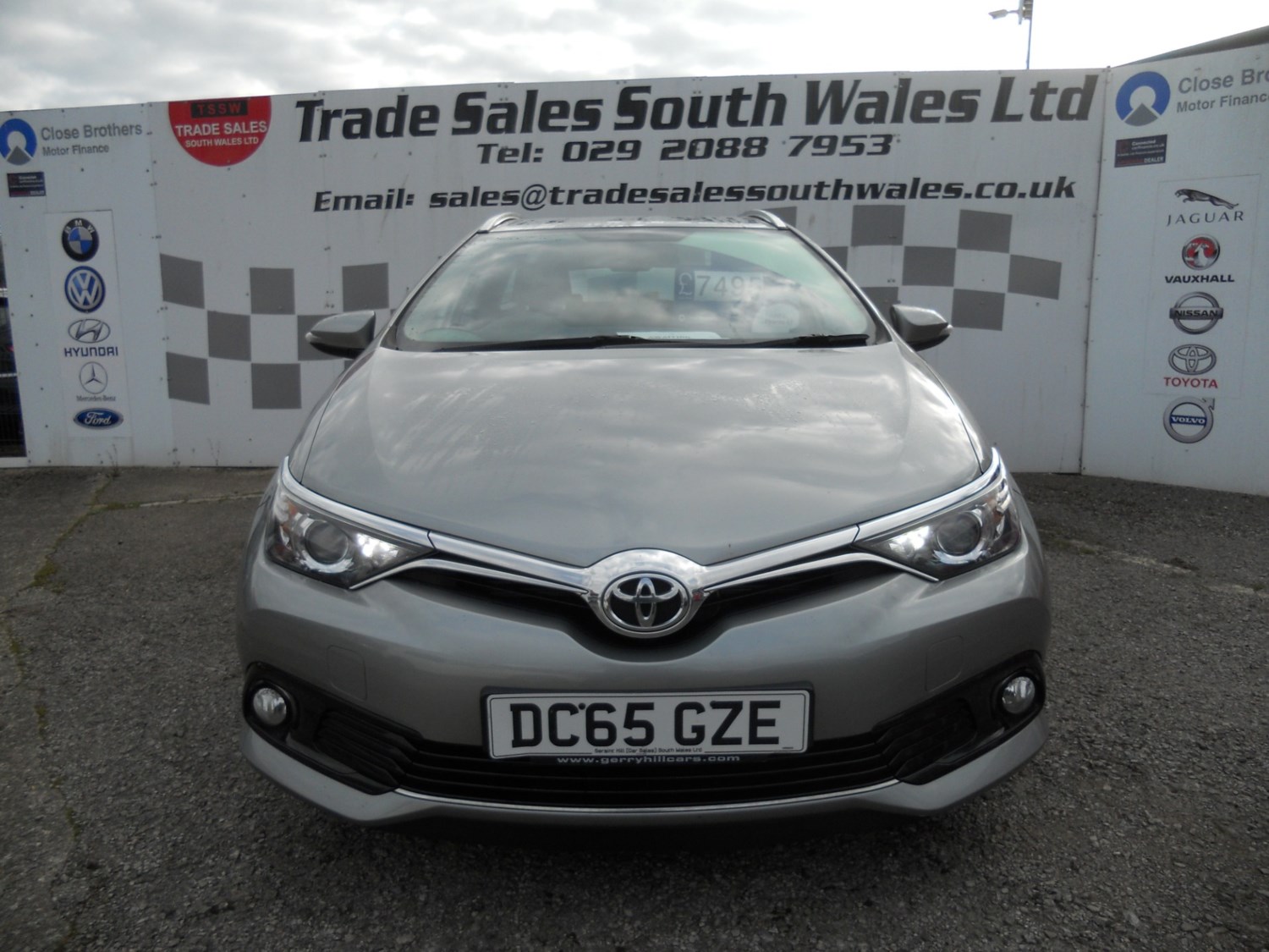 Toyota Auris Listing Image