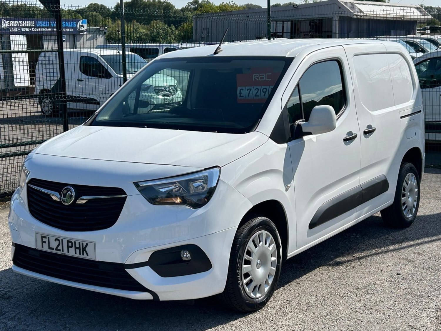 Vauxhall Combo Listing Image