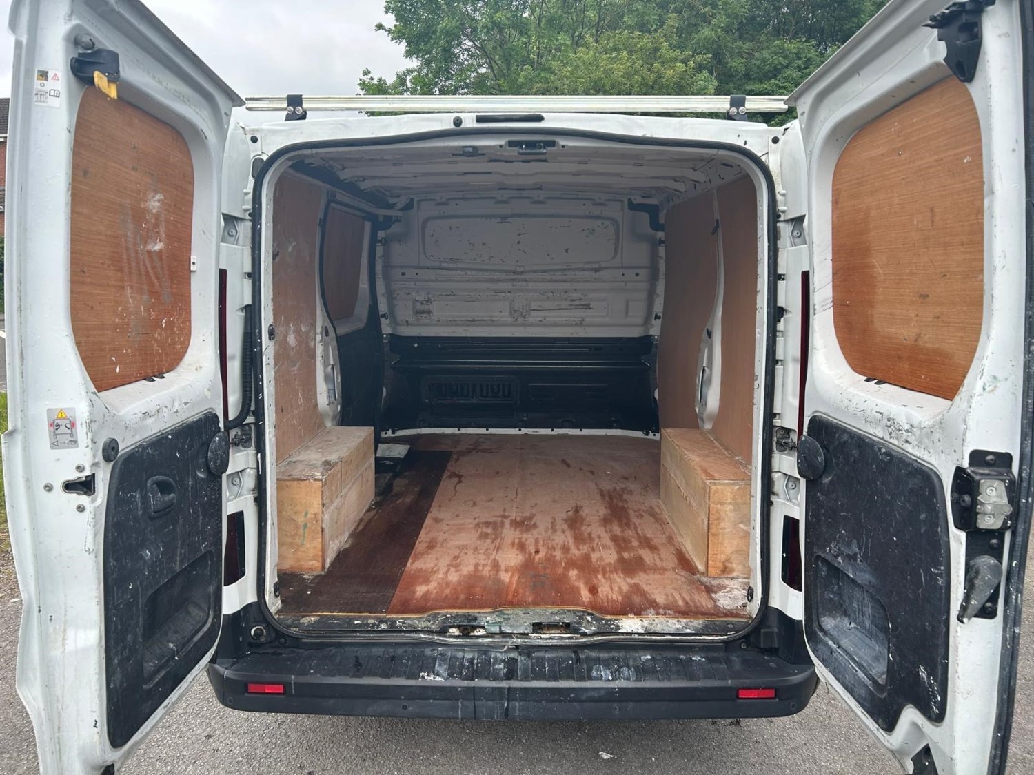 Renault Trafic Listing Image