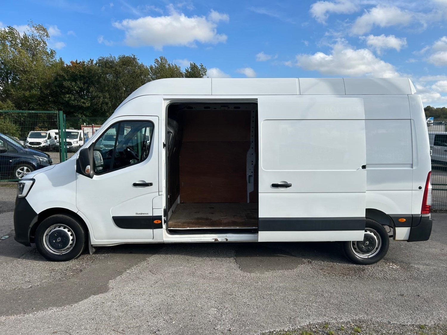 Renault Master Listing Image