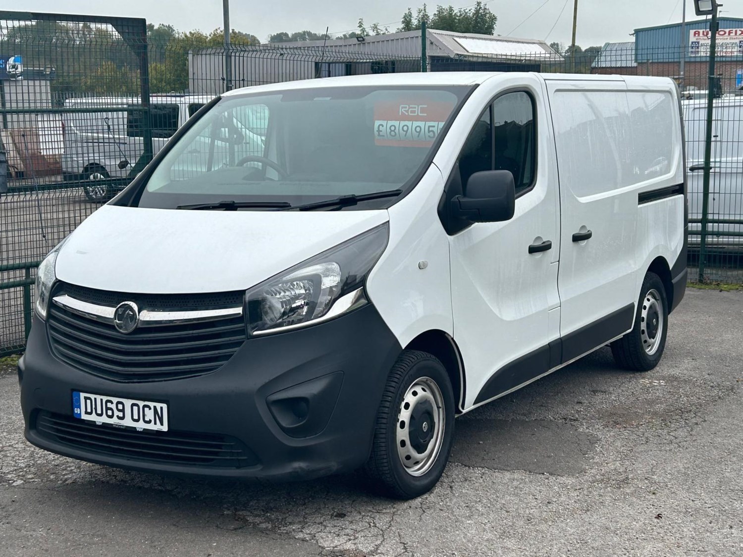 Vauxhall Vivaro Listing Image